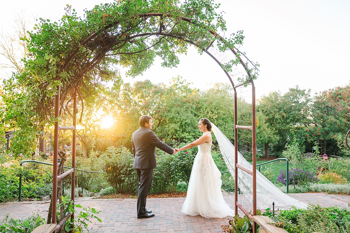 sunset portraits at the Idaho botanical garden in boise Idaho